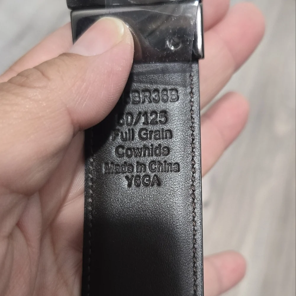 Men's Full Grain Cowhide Reversible Belt Size 50 NWT